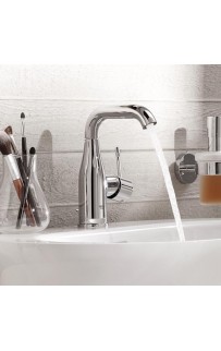 купить Смеситель для раковины Grohe Essence New 23462001 Хром в EV-SAN.RU